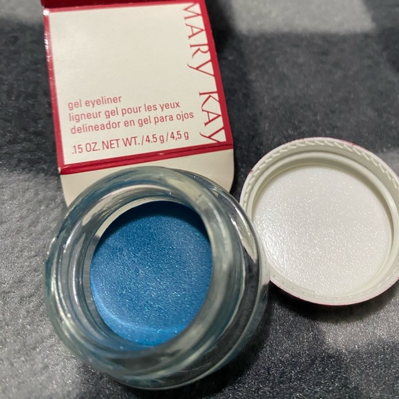 Mary Kay gel eyeliner. Temping teal. New - Picture 2 of 3